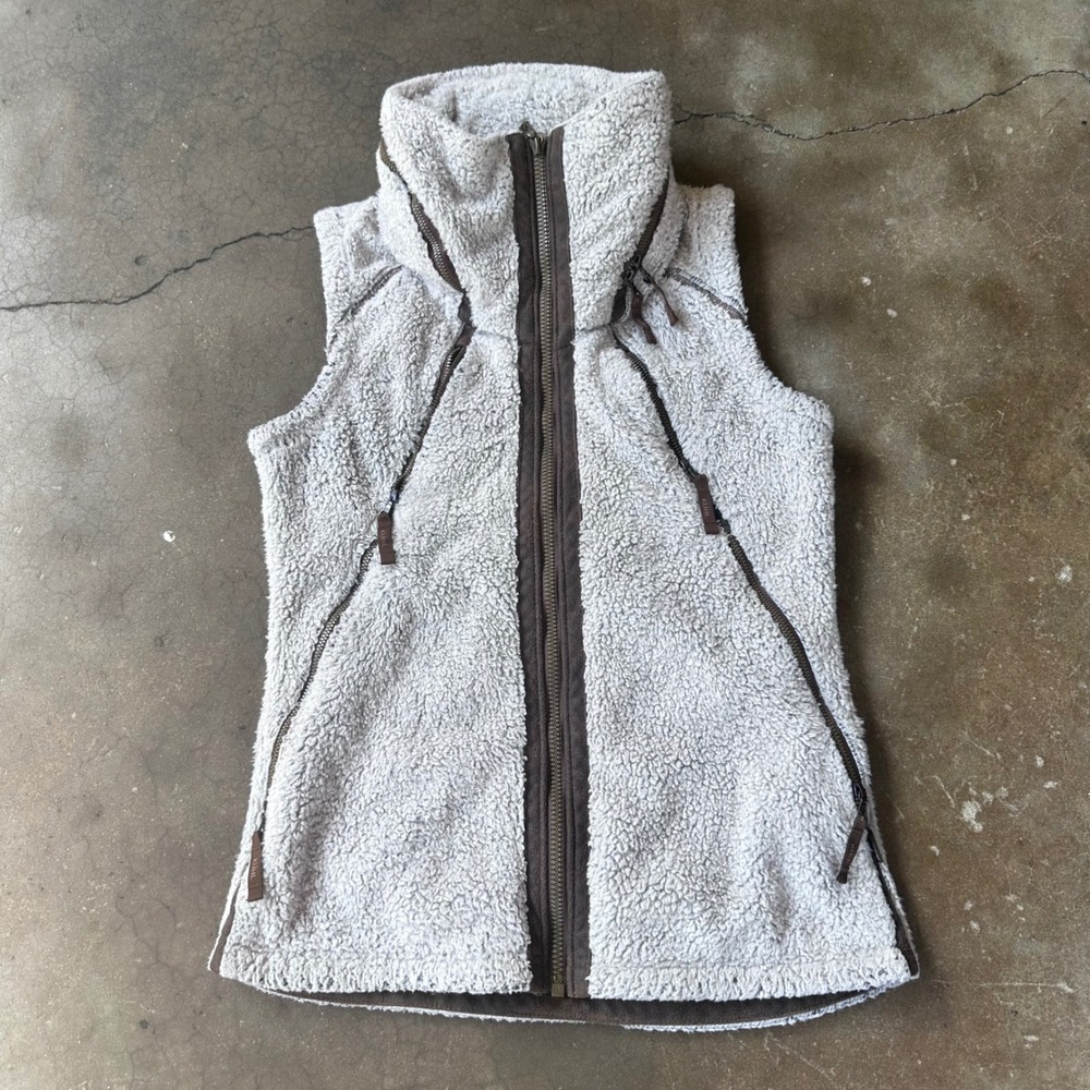 KUHL Flight Vest Women Small Gray Excellent Sherpa Fleece Stowaway Hood